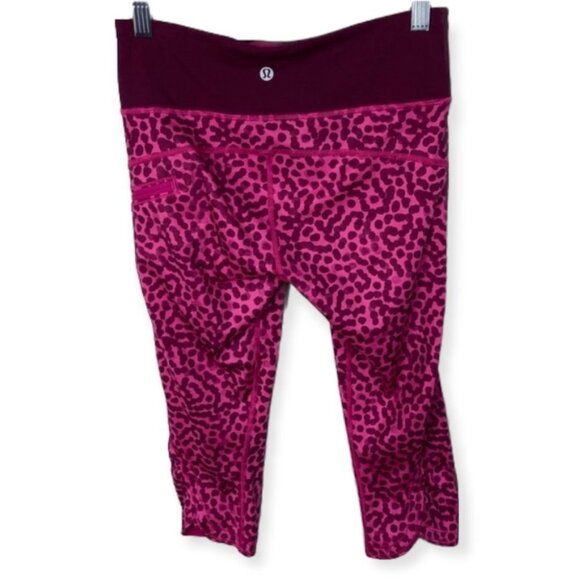 Lululemon Run Top Speed Jewelled Magenta Crop Size 4 Purple High Rise Pants Fit - Picture 5 of 11